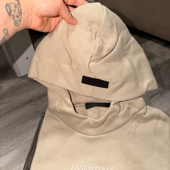 Fear of God Essentials Hoodie 'Silver Cloud' - Picture 5 of 14